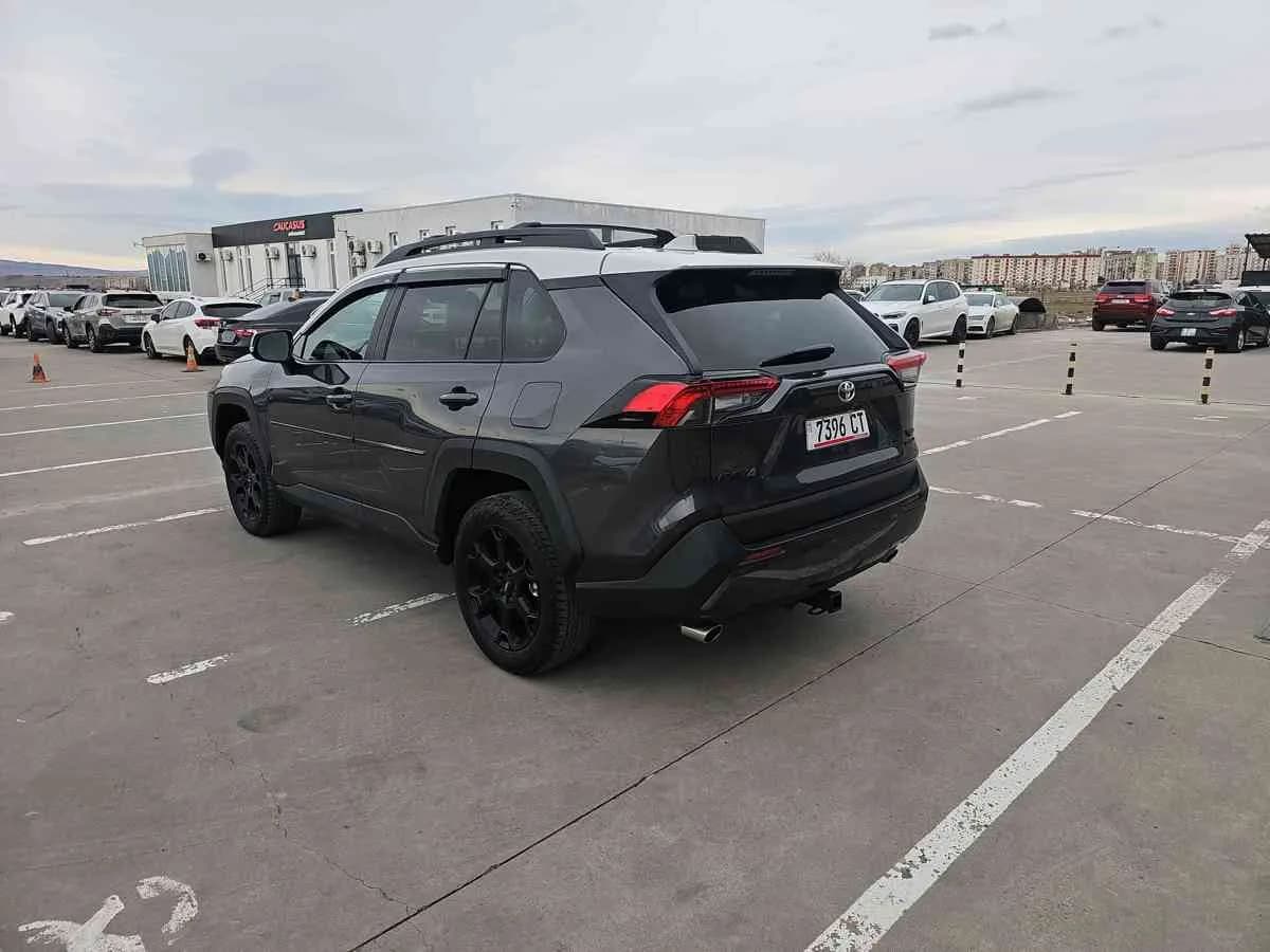 TOYOTA RAV4 - 6