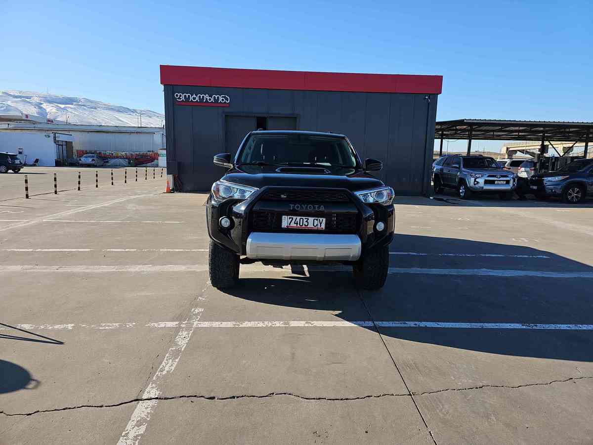 TOYOTA 4Runner - 2