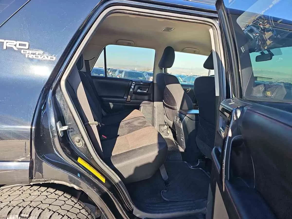 TOYOTA 4-Runner - 8