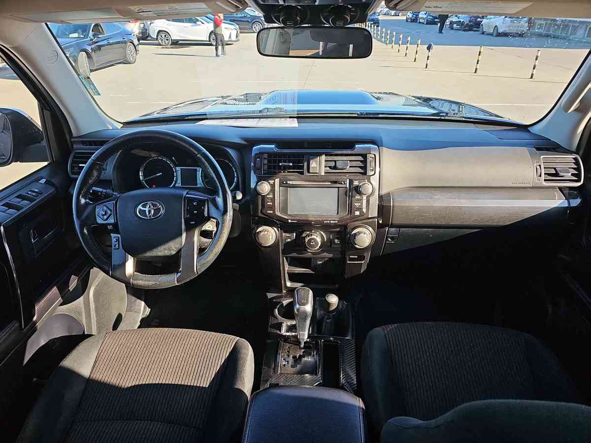 TOYOTA 4Runner - 9