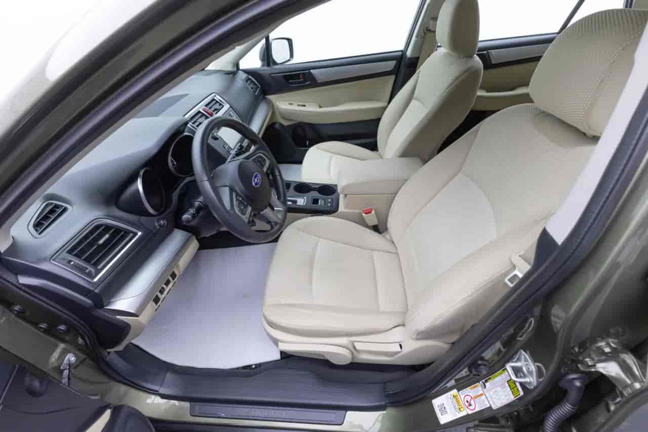 SUBARU Outback - 10