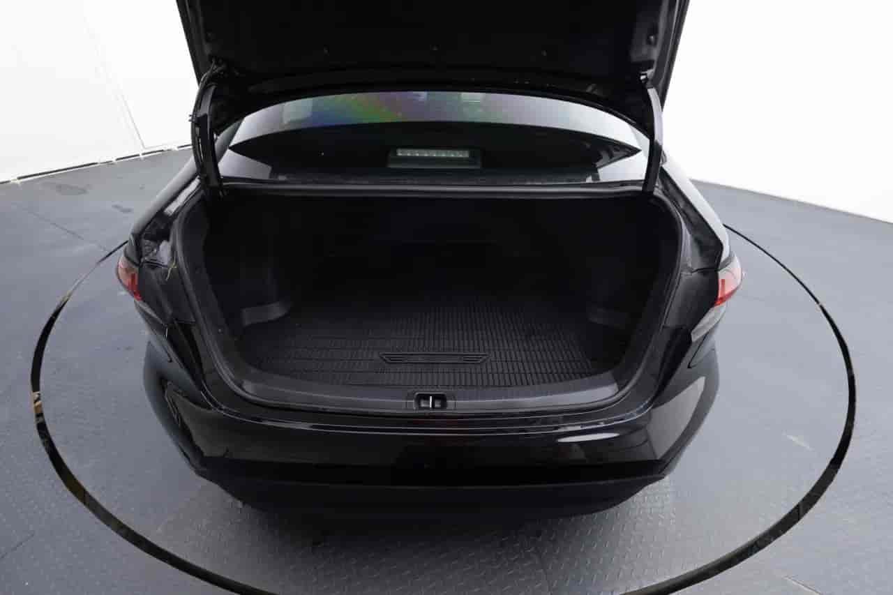 TOYOTA Corolla - 7