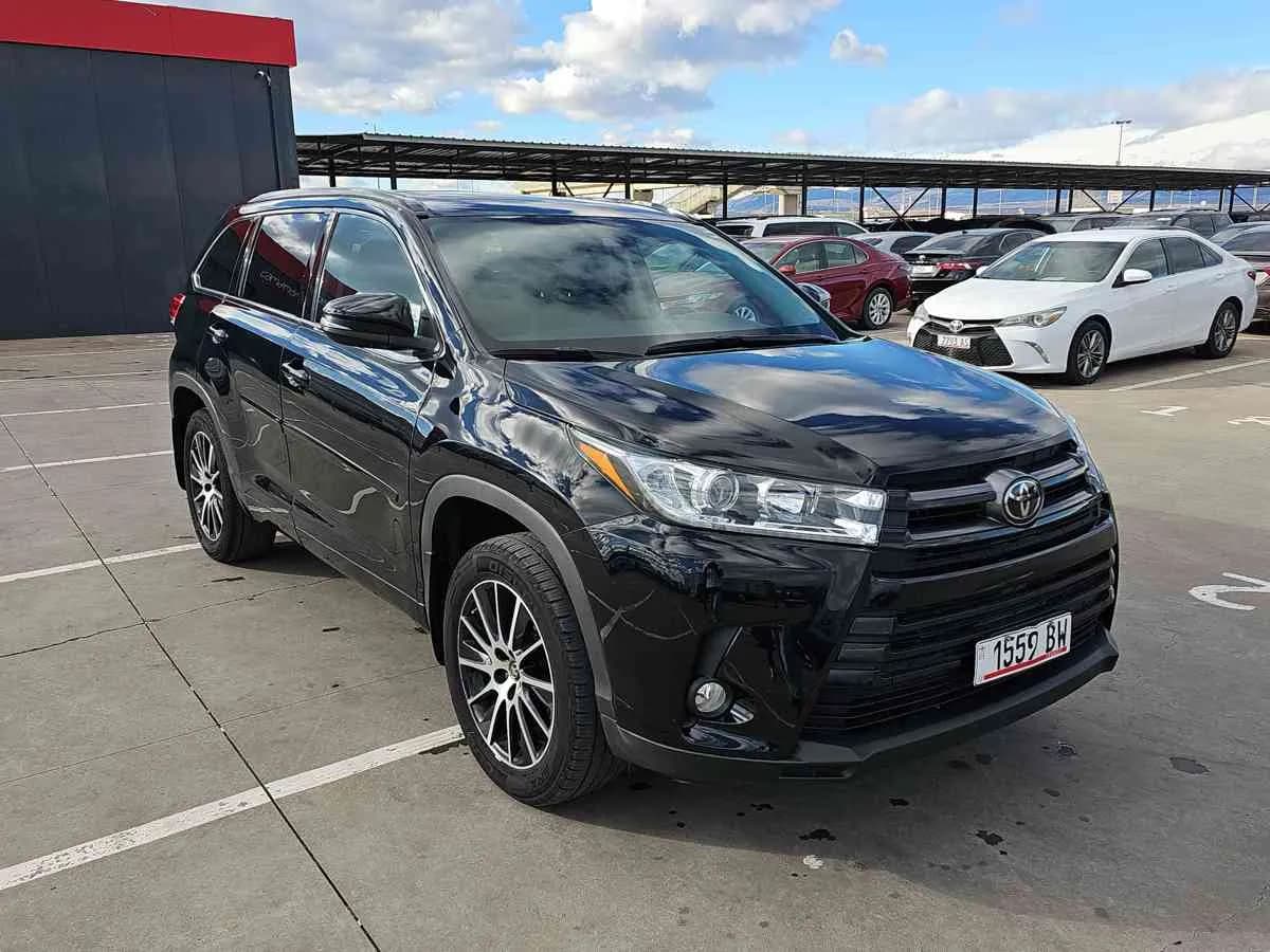 TOYOTA Highlander - 3