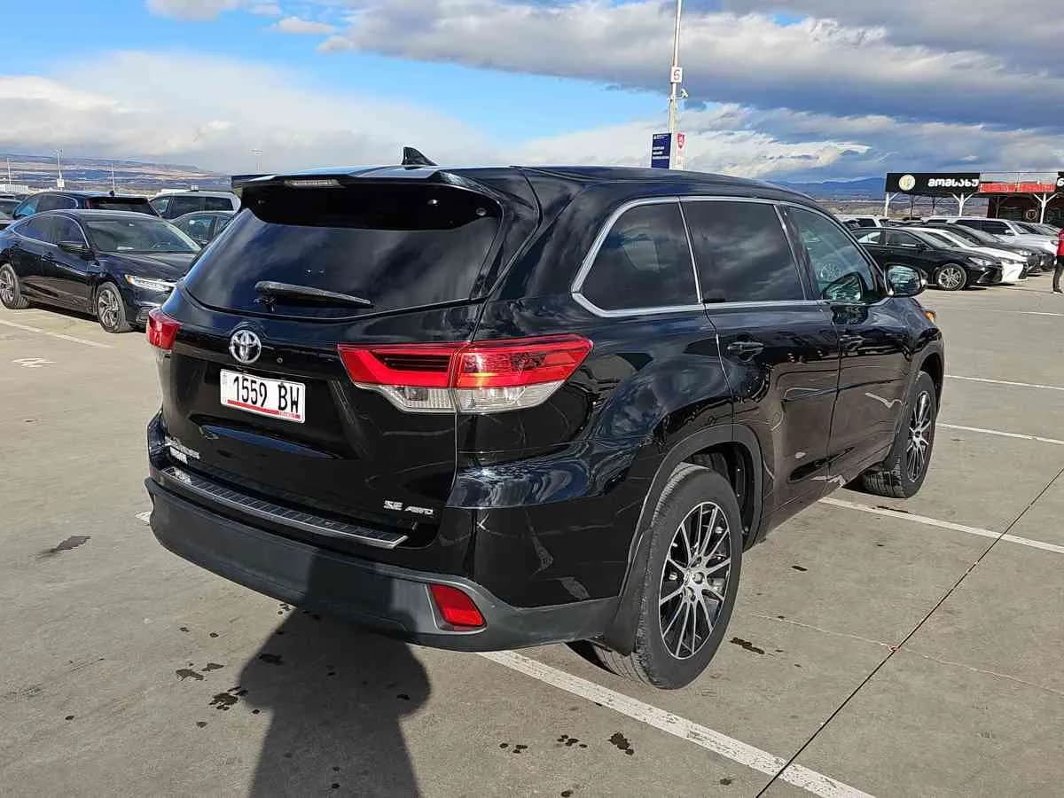 TOYOTA Highlander - 4