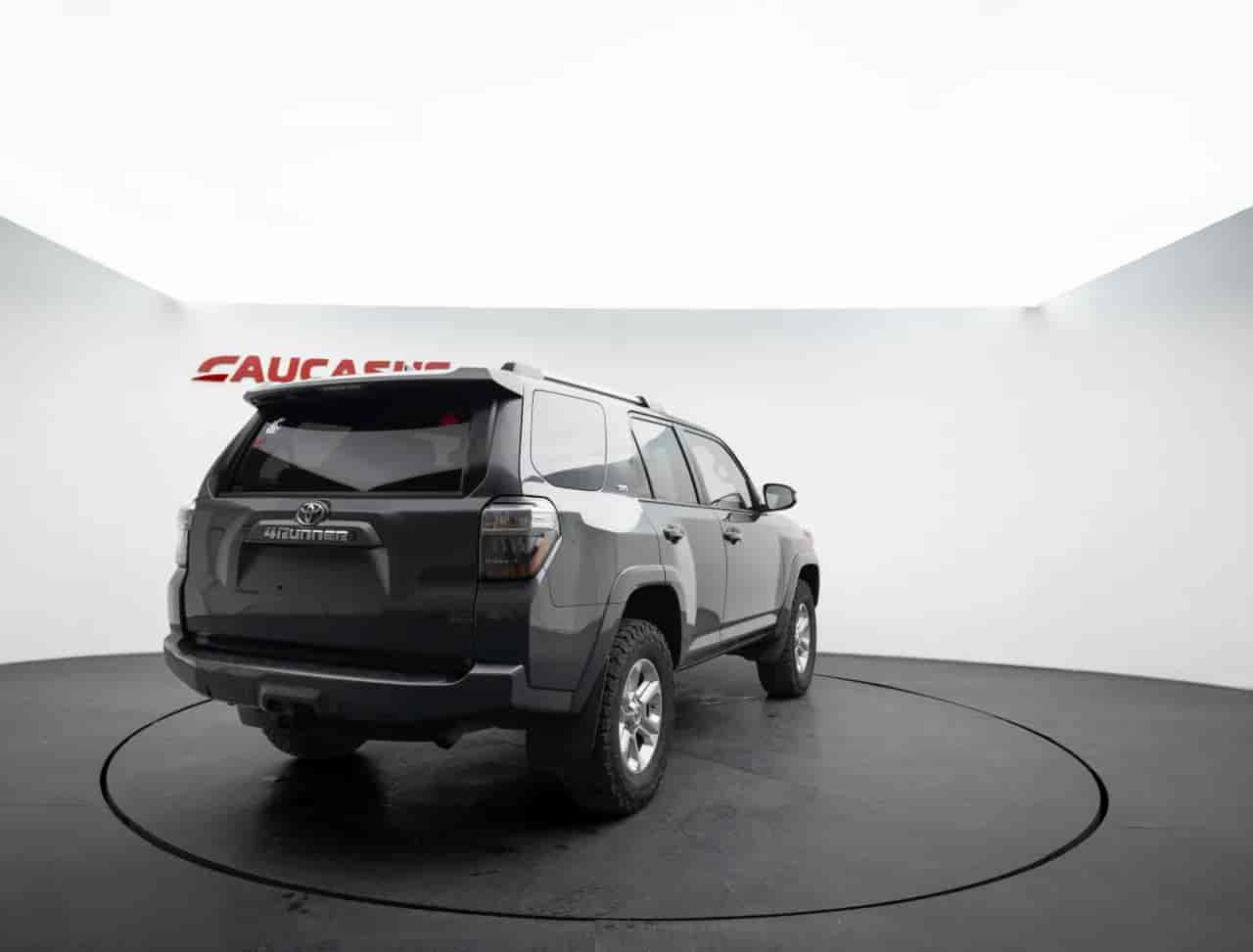 TOYOTA 4-Runner - 4