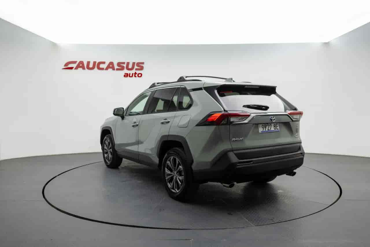 TOYOTA RAV4 - 6