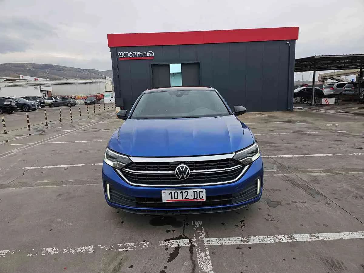 VOLKSWAGEN Jetta - 2