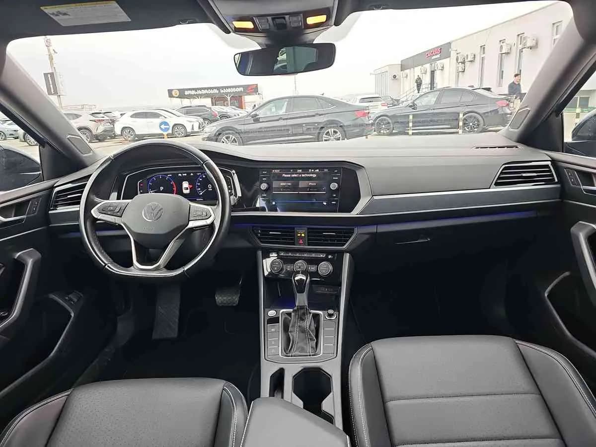 VOLKSWAGEN Jetta - 6