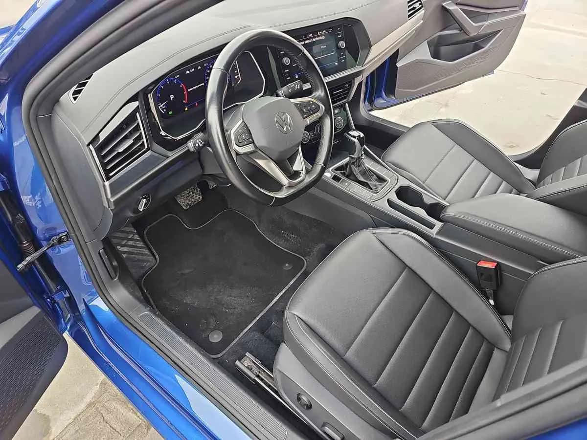 VOLKSWAGEN Jetta - 10