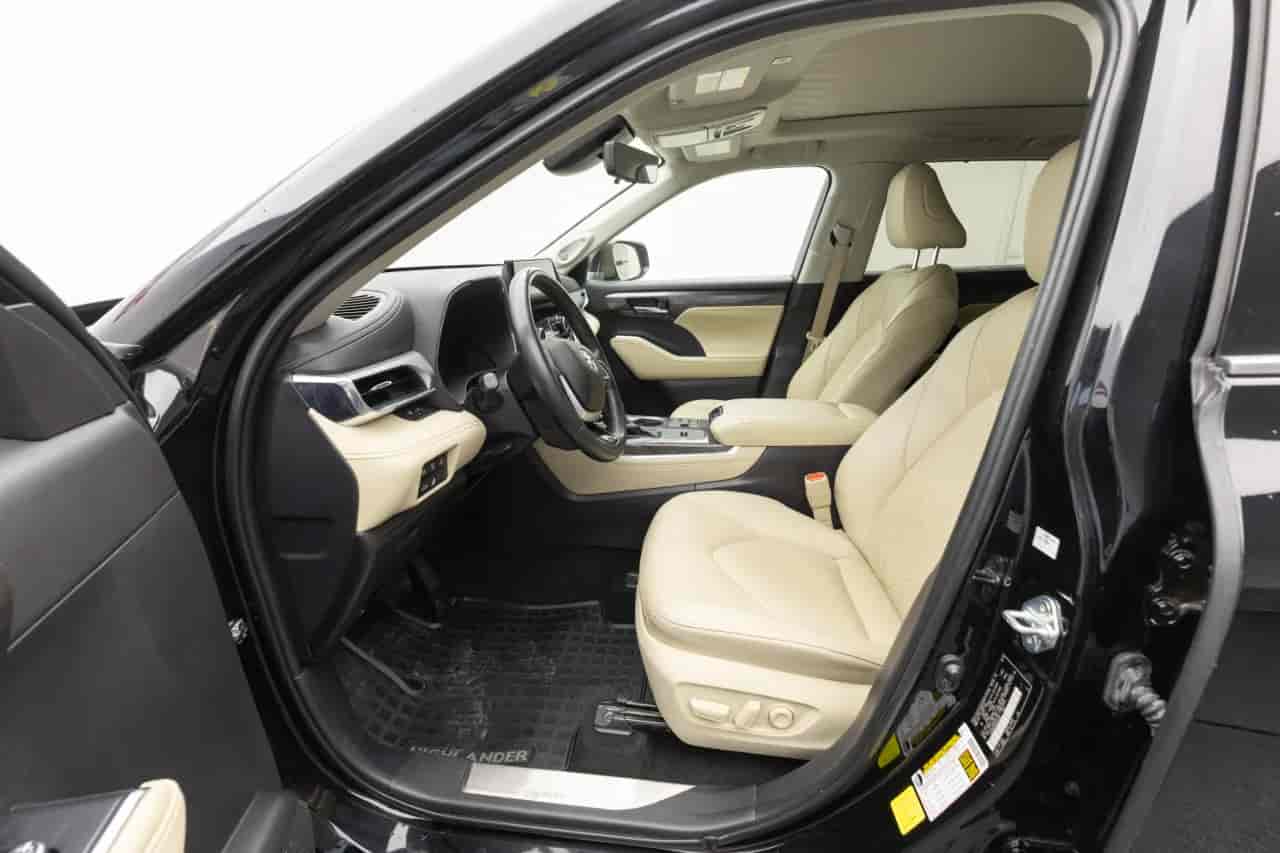 TOYOTA Highlander - 10