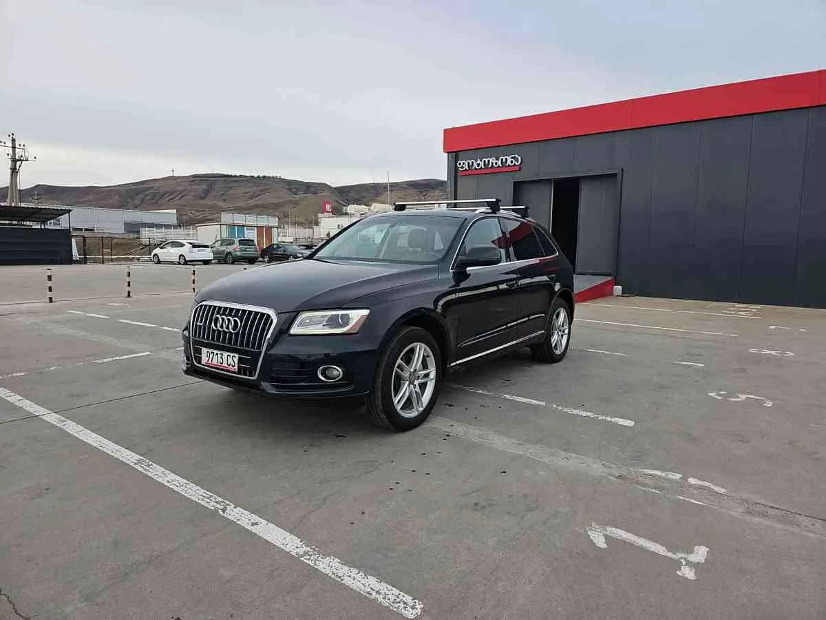 AUDI Q5 - 1