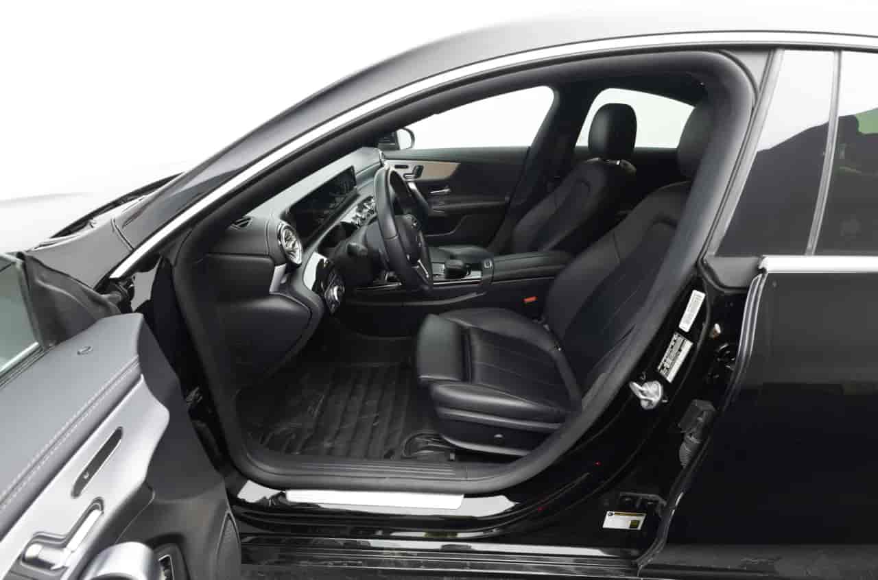 MERCEDES-BENZ CLA-Class - 10