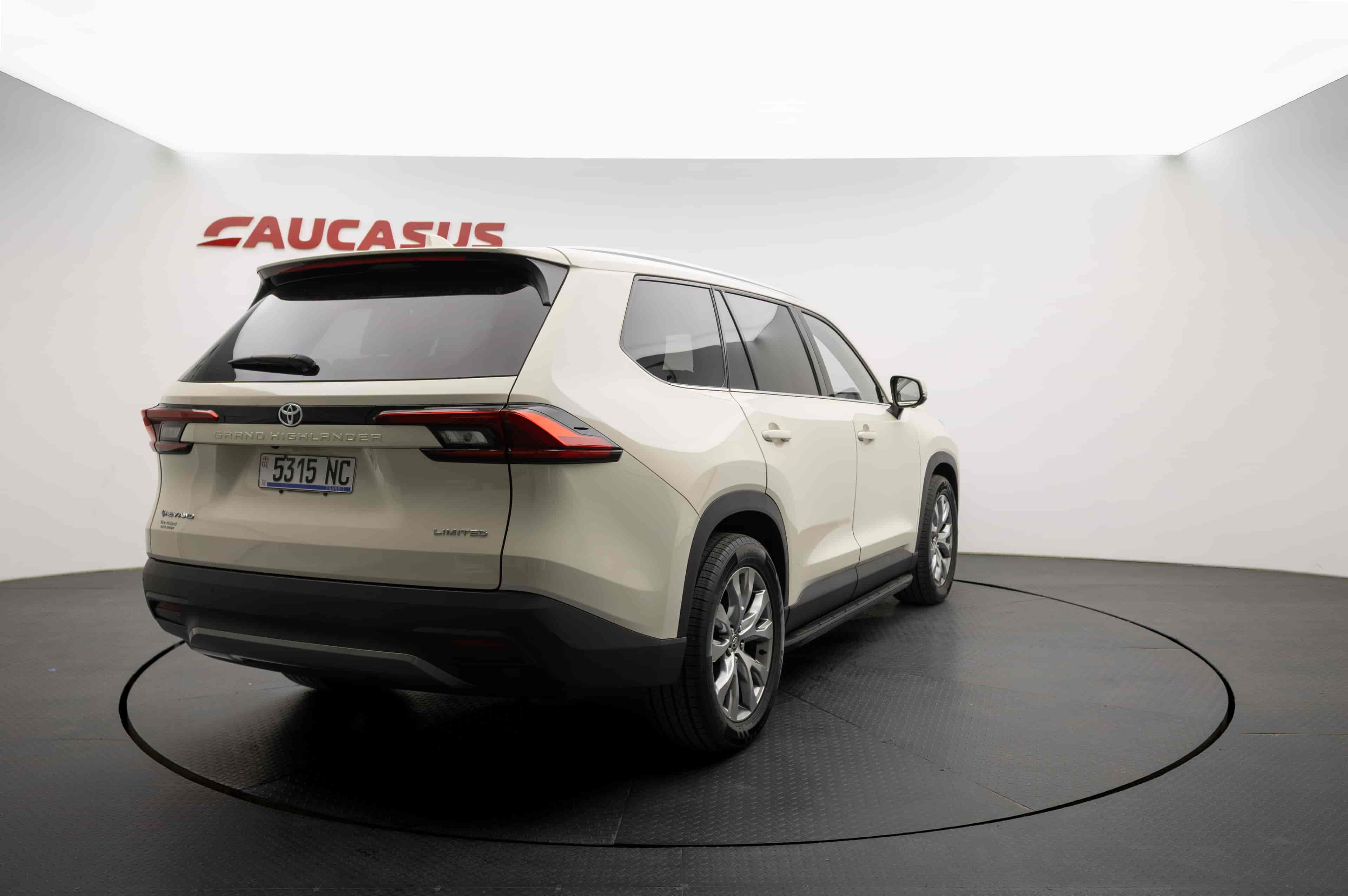 TOYOTA Grand Highlander - 4
