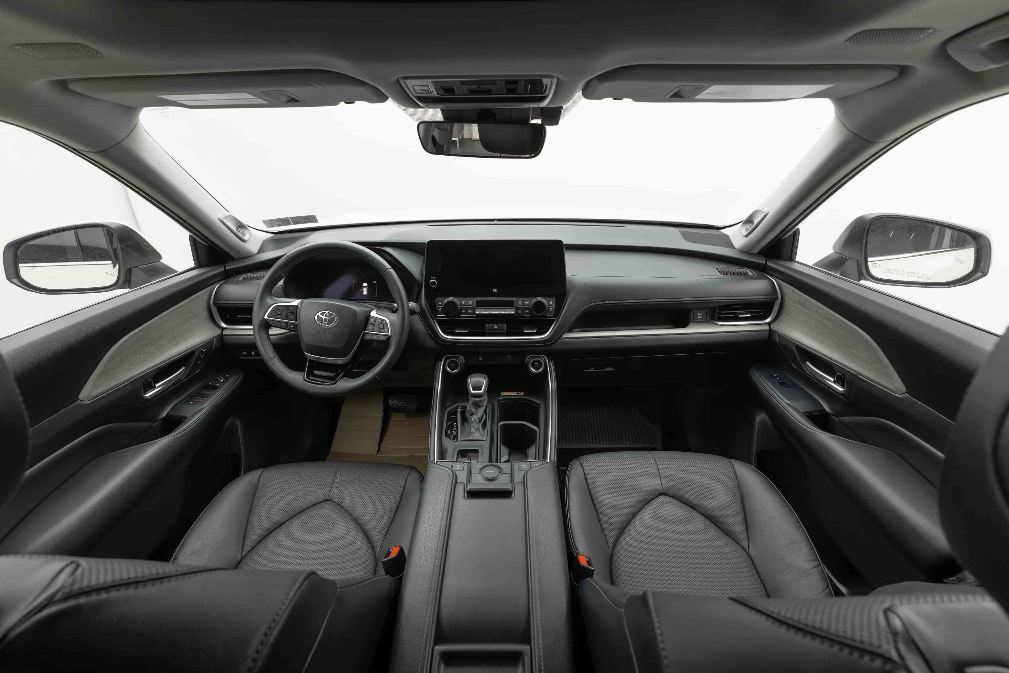 TOYOTA Grand Highlander - 9