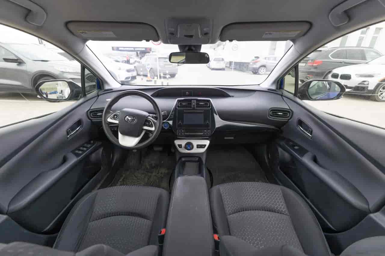 TOYOTA Prius - 9