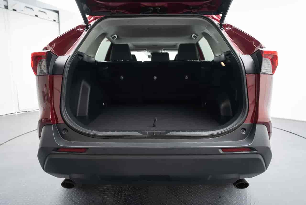 TOYOTA RAV4 - 7