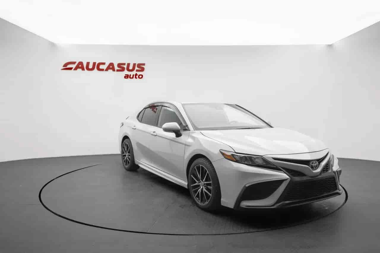 TOYOTA Camry - 3
