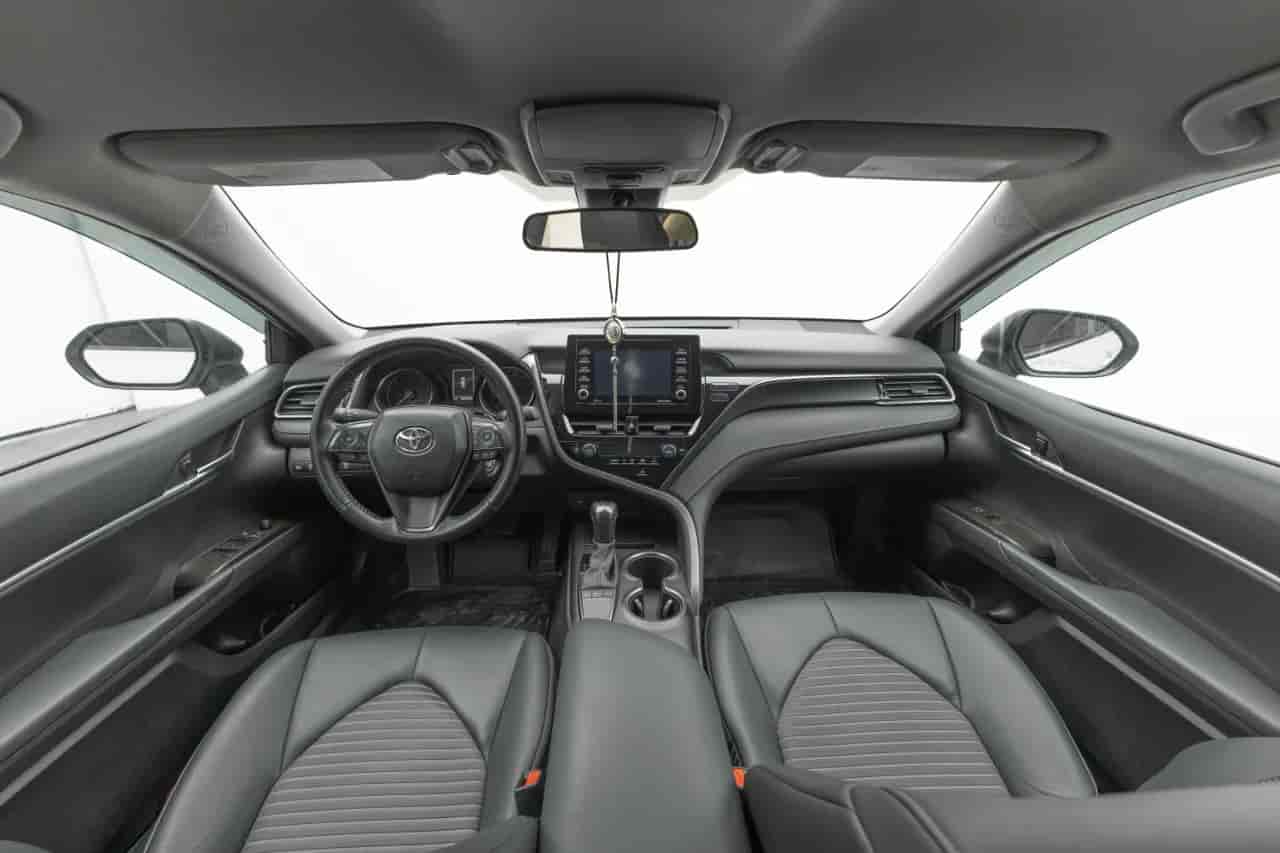 TOYOTA Camry - 8
