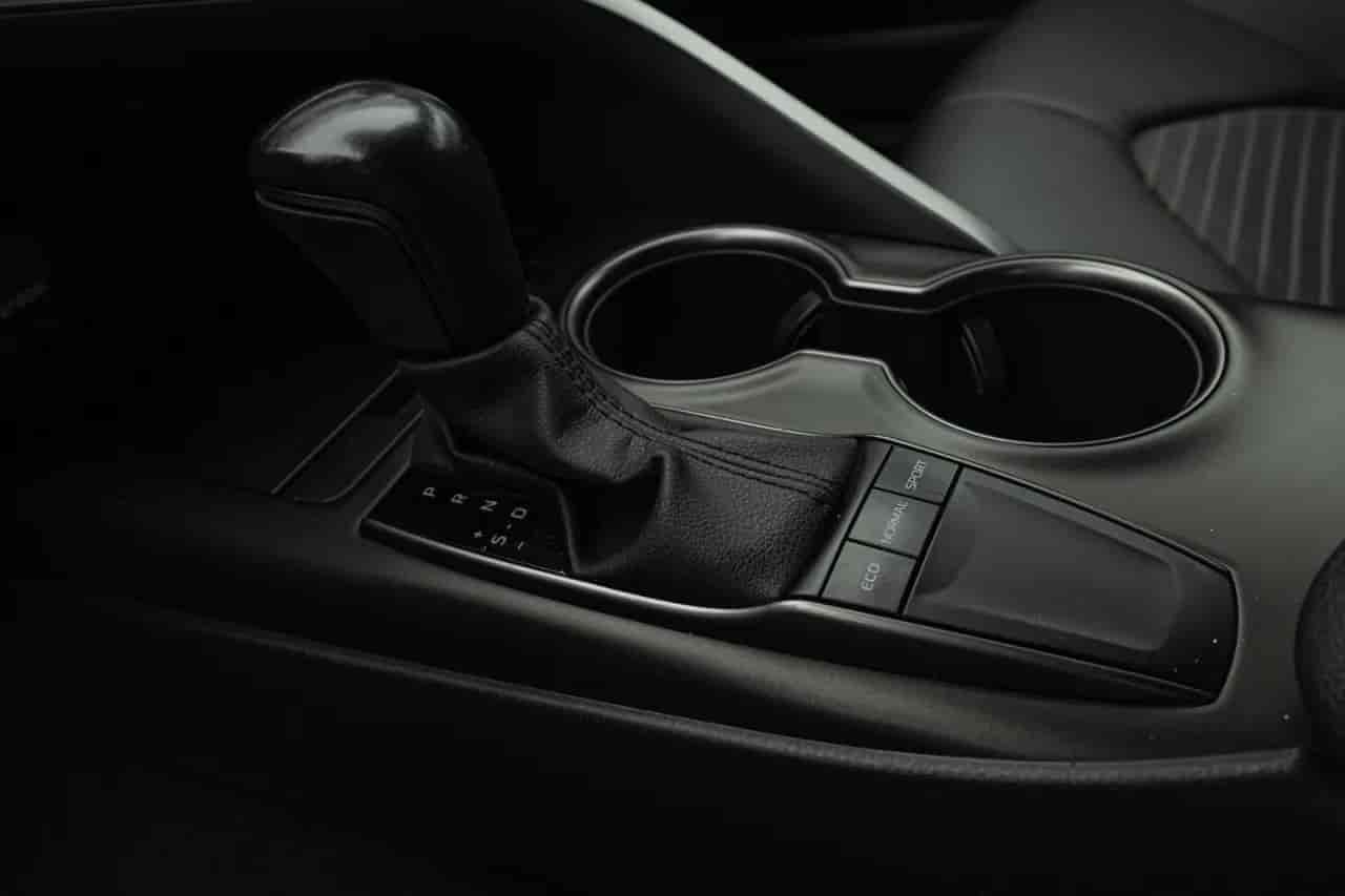 TOYOTA Camry - 10