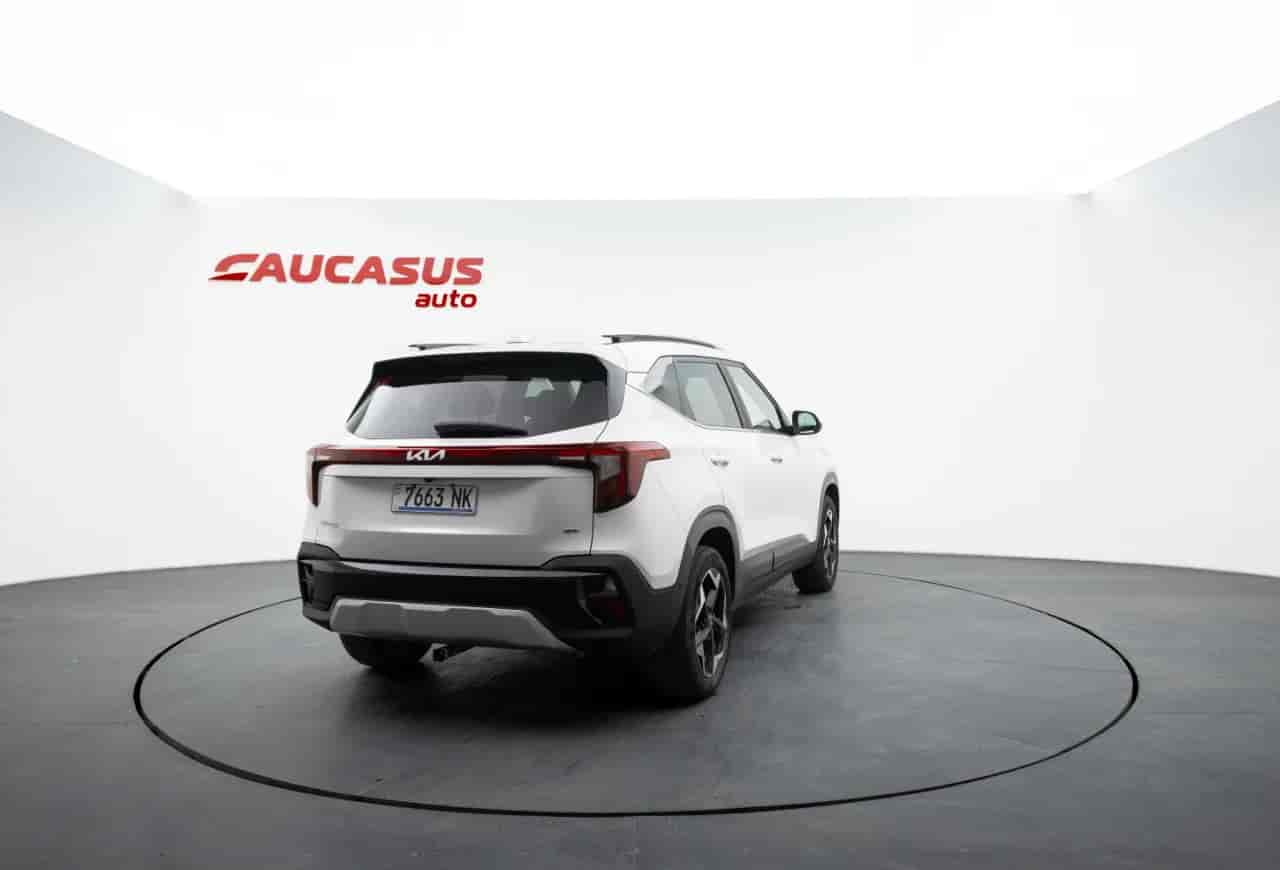 KIA Seltos - 4