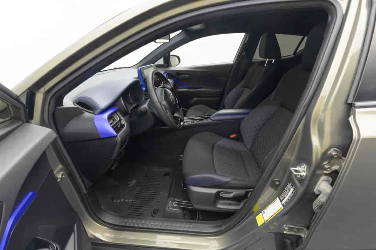 TOYOTA C-HR - 10