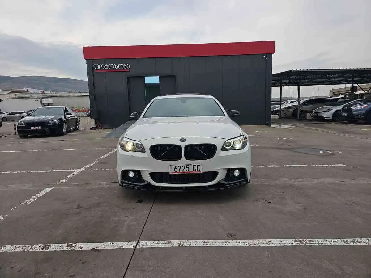 BMW 5-Series - 2
