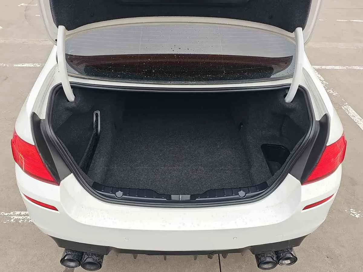 BMW 5-Series - 7