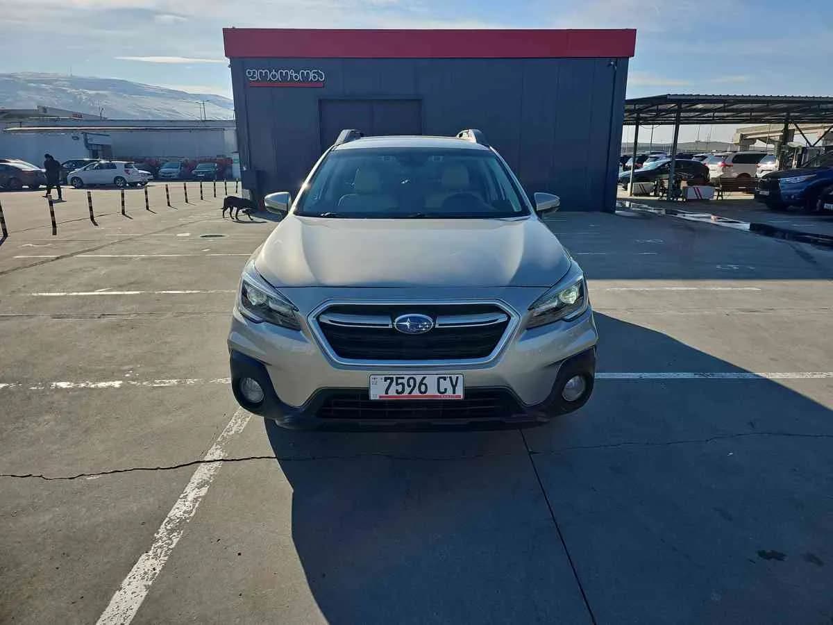 SUBARU Outback - 2