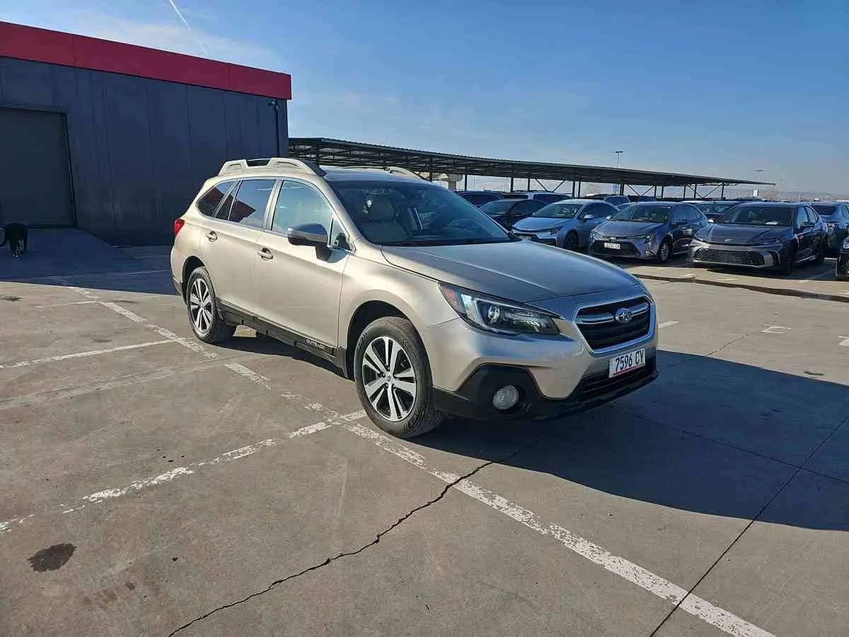 SUBARU Outback - 3