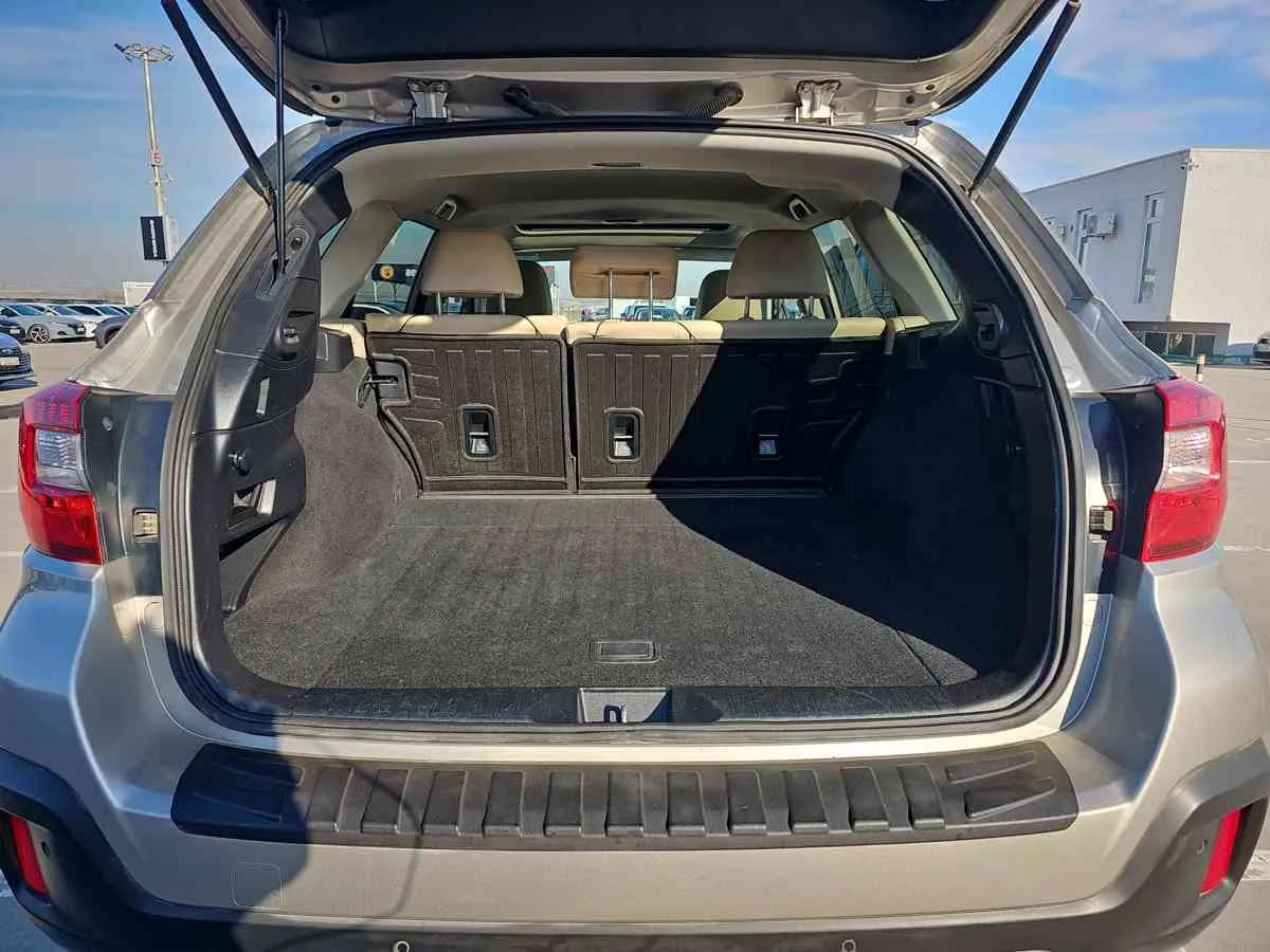 SUBARU Outback - 7
