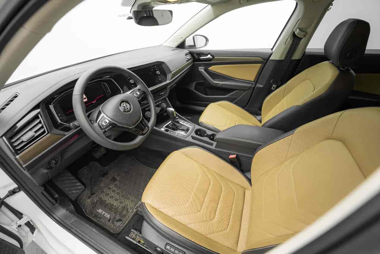 VOLKSWAGEN Jetta - 10