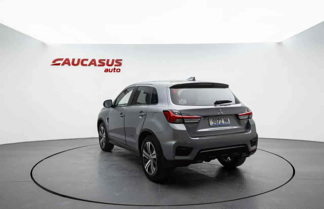 MITSUBISHI Outlander Sport - 6