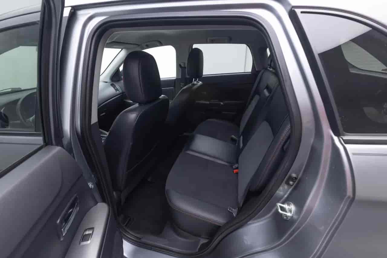 MITSUBISHI Outlander Sport - 8
