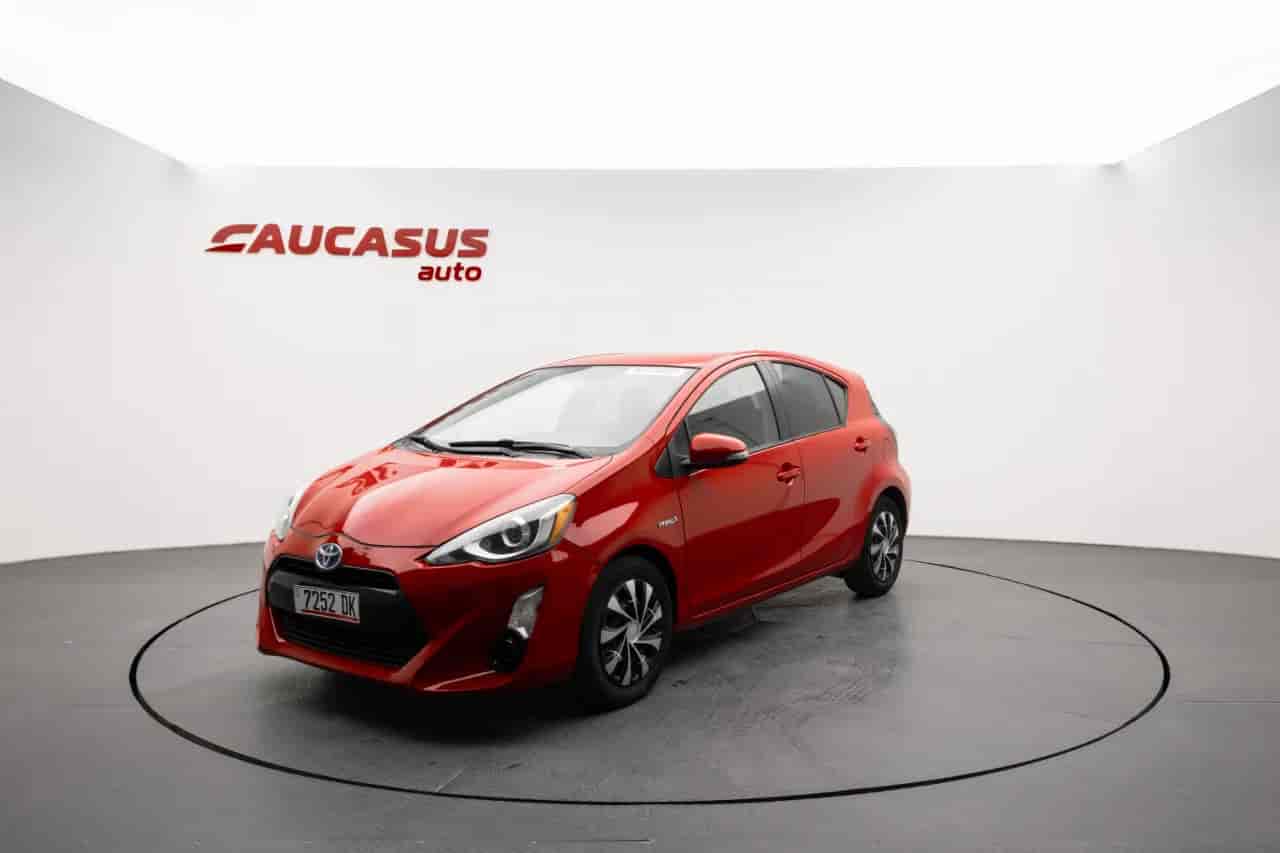 TOYOTA Prius - 1