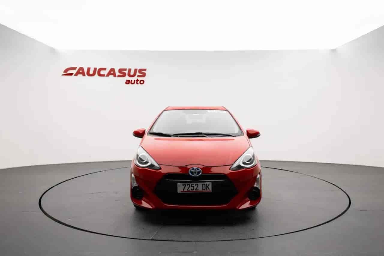 TOYOTA Prius - 2