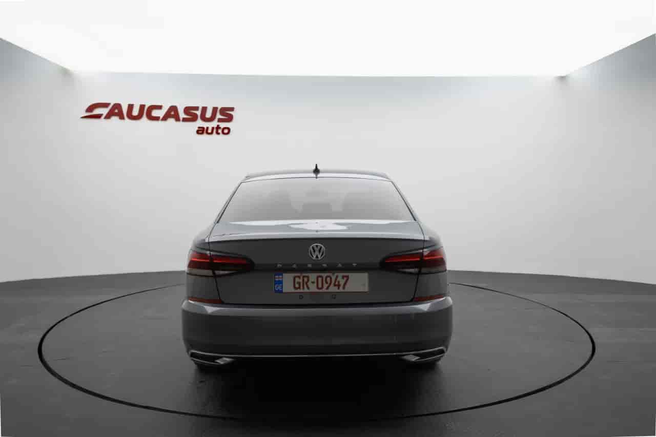 VOLKSWAGEN Passat - 5