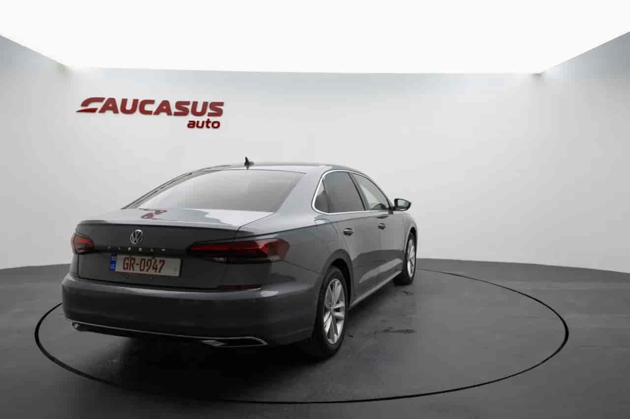 VOLKSWAGEN Passat - 6