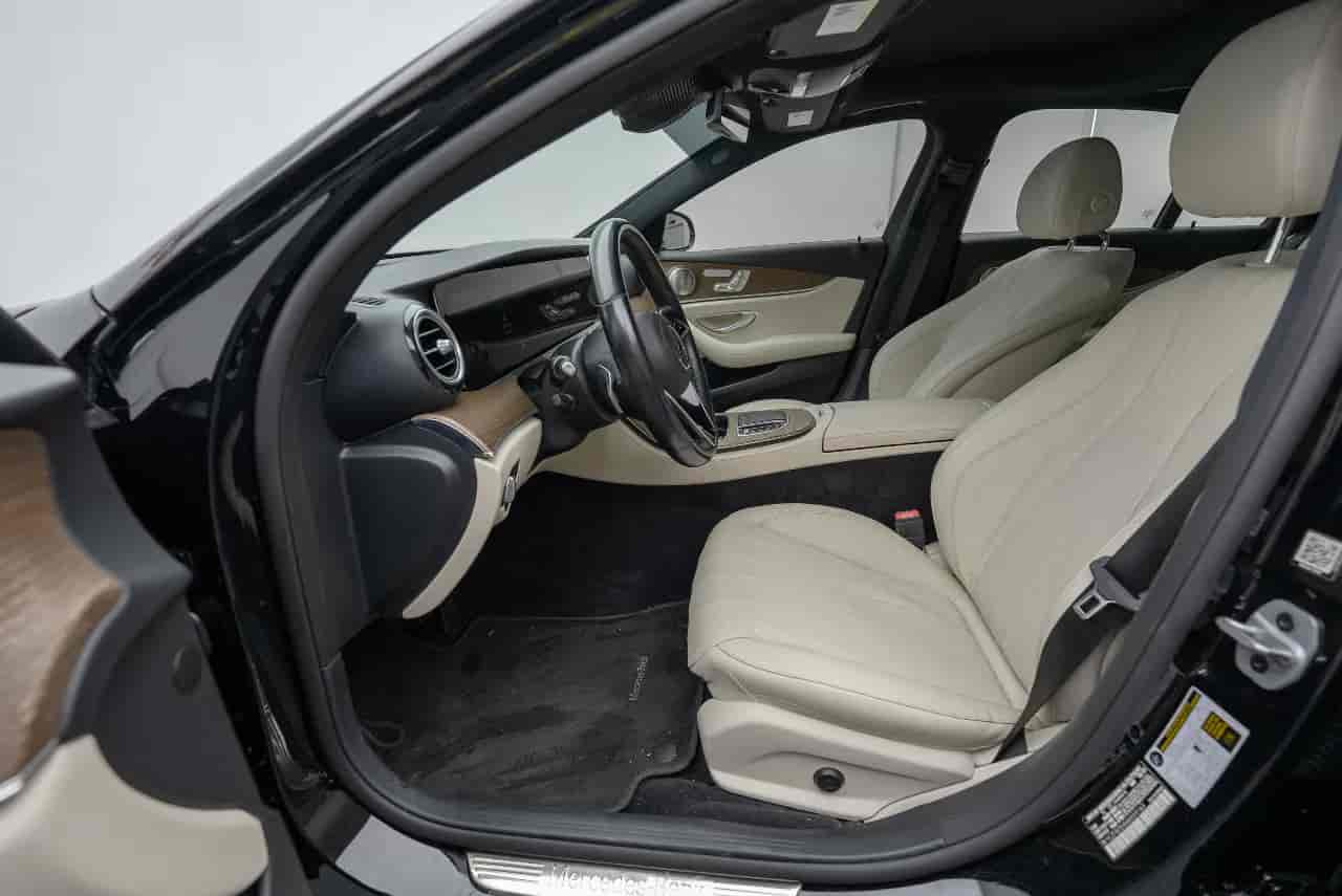 MERCEDES-BENZ E-Class - 10