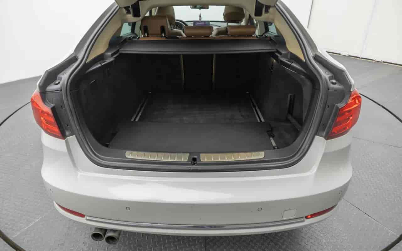 BMW 3-Series - 5