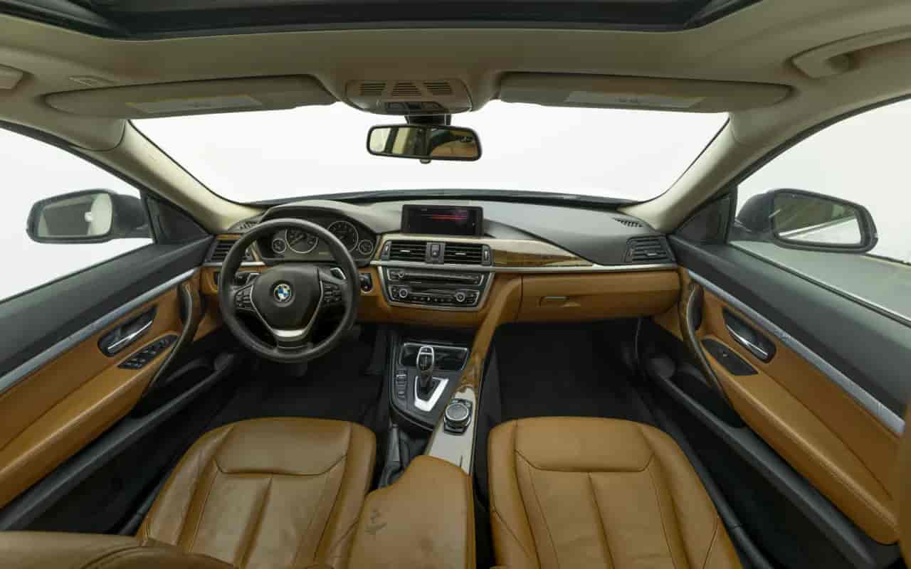 BMW 3-Series - 6