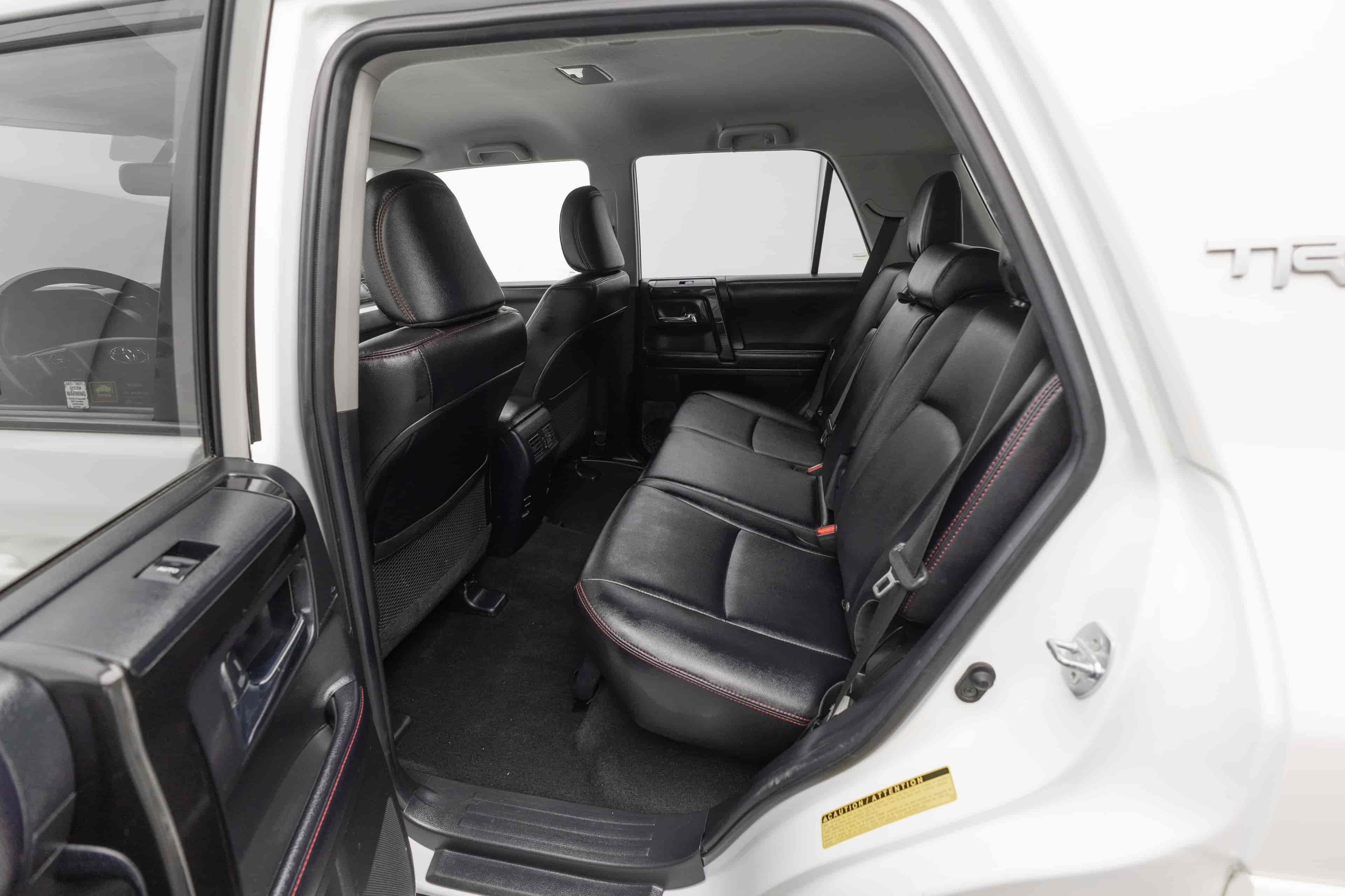 TOYOTA 4Runner - 8
