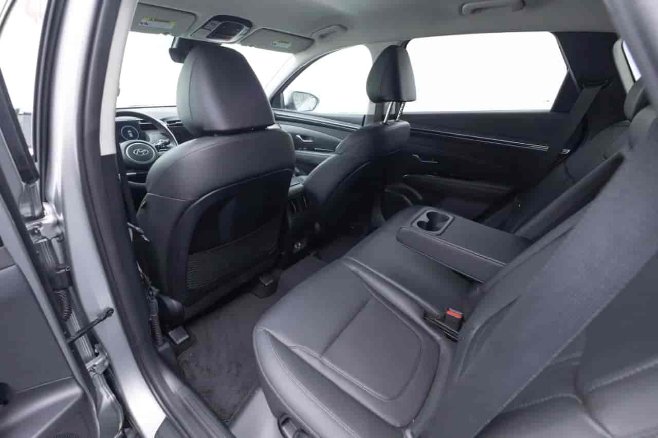 HYUNDAI Tucson - 8