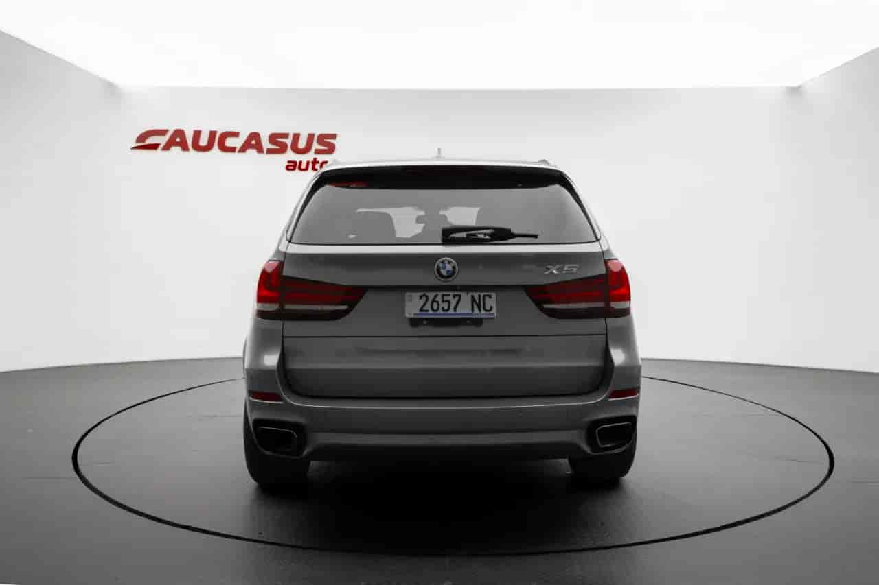 BMW X5 - 5
