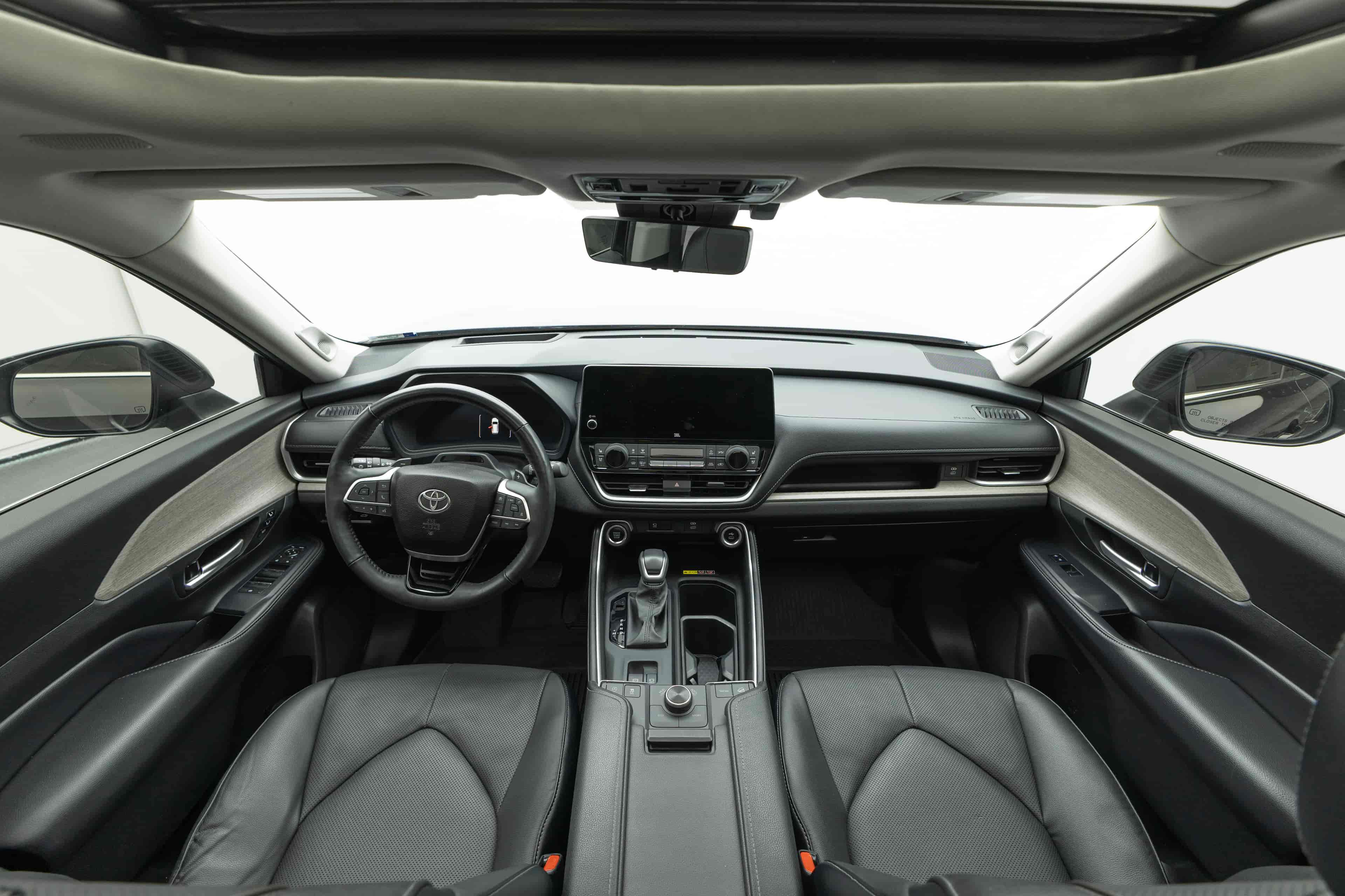 TOYOTA Grand Highlander - 10