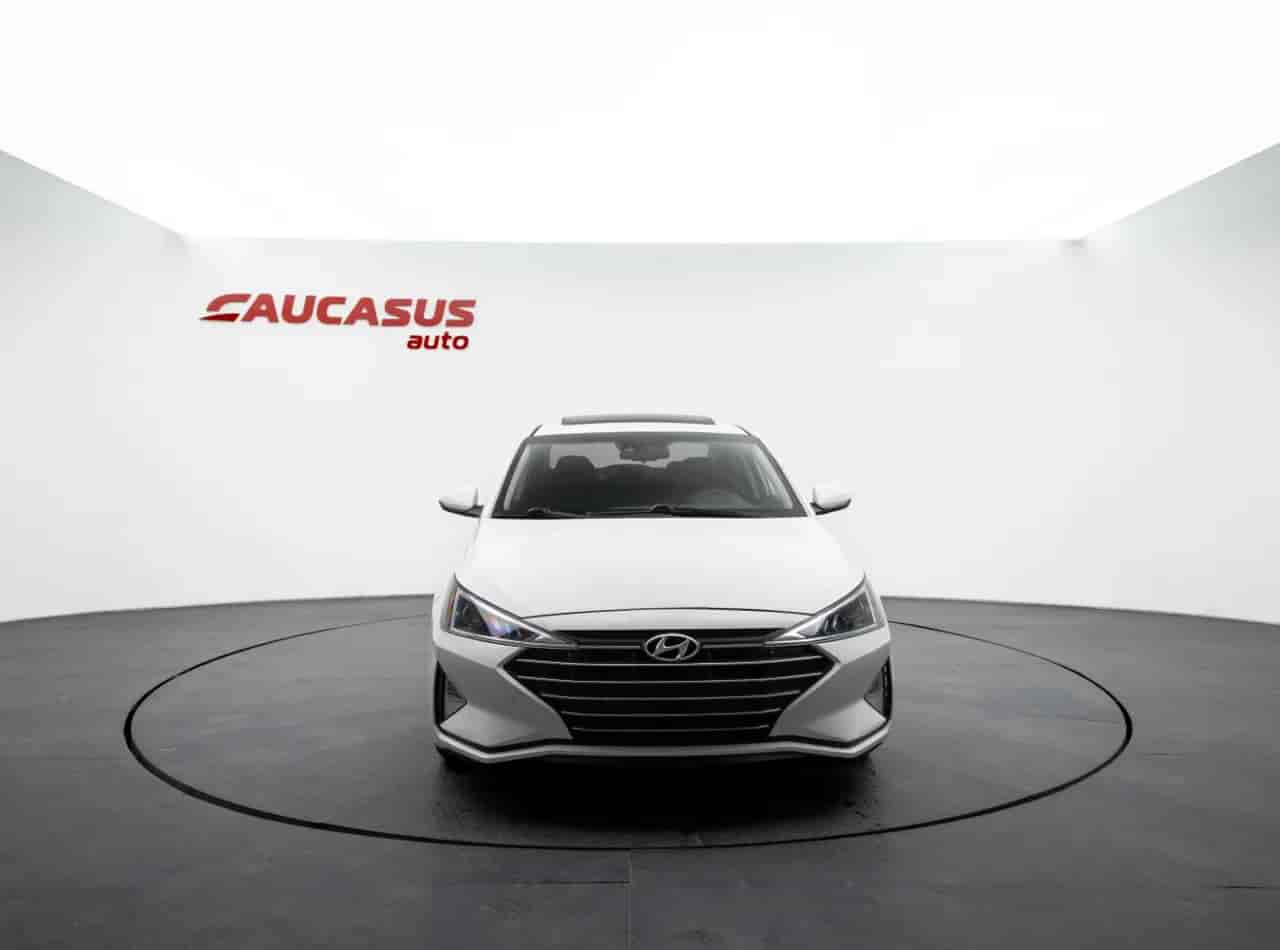 HYUNDAI Elantra - 2