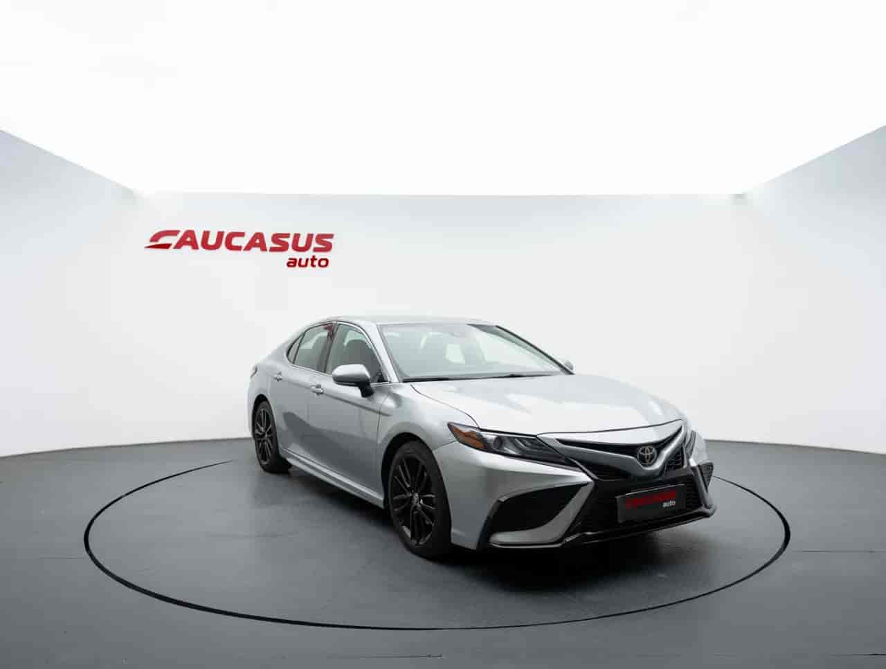 TOYOTA Camry - 3