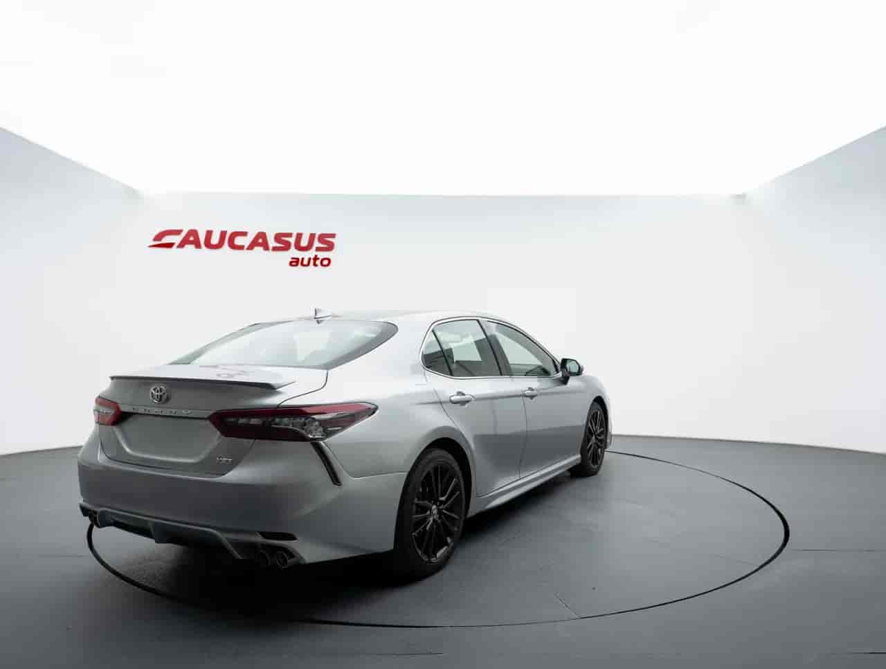 TOYOTA Camry - 4