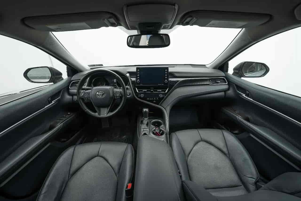 TOYOTA Camry - 8