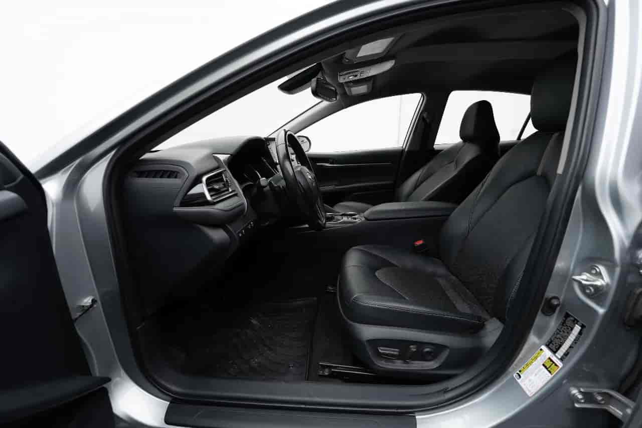 TOYOTA Camry - 9
