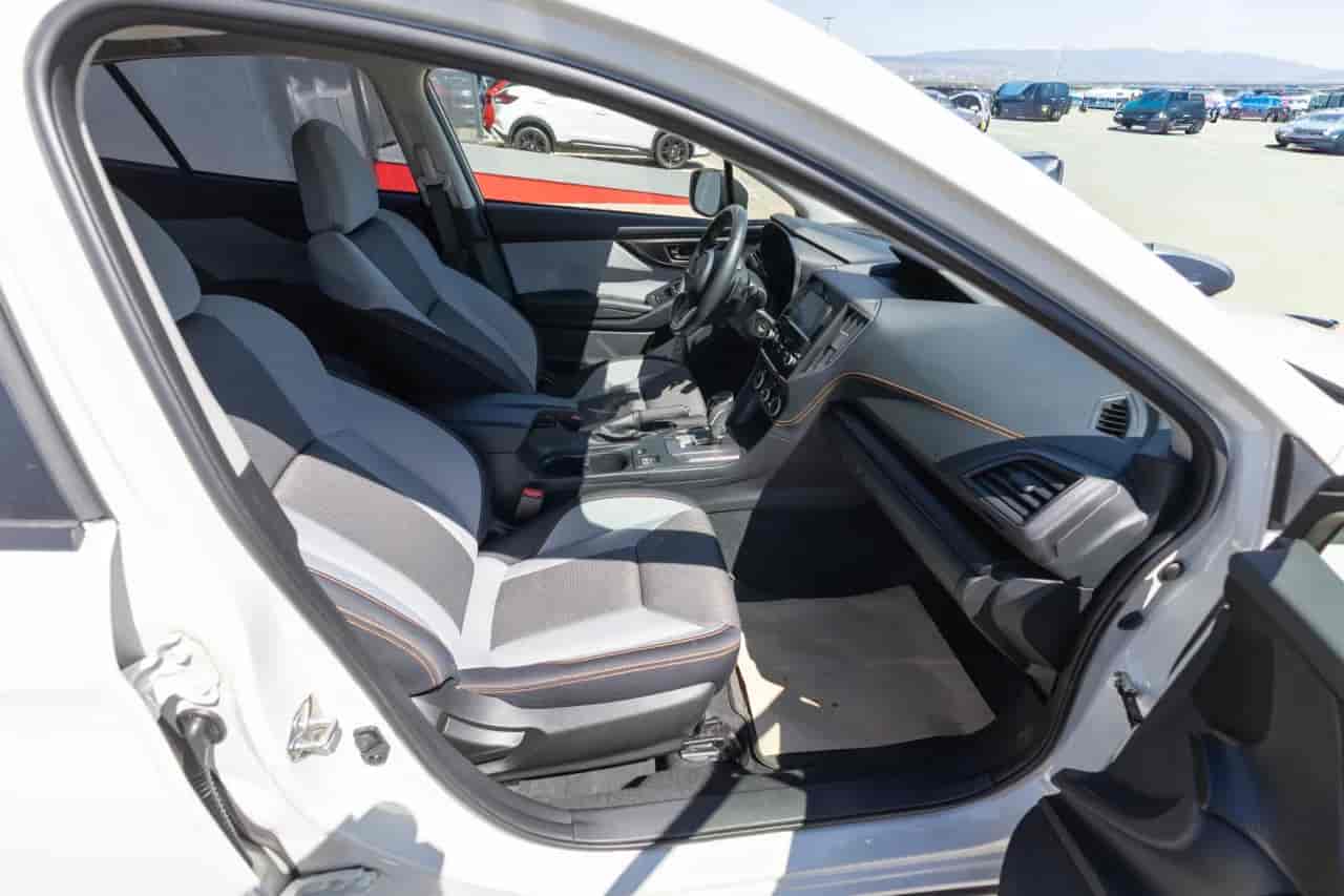 SUBARU Crosstrek - 10